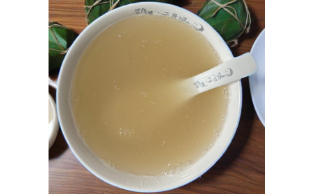艾葉清，葛根潤：古法野生葛根粉的現(xiàn)代端午儀式感